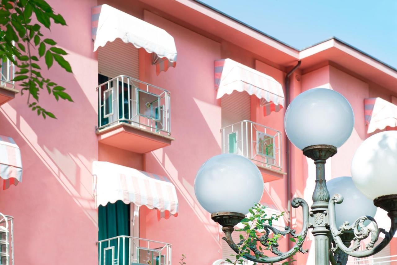 Hotel Villa Rosa Cesenatico Exterior foto